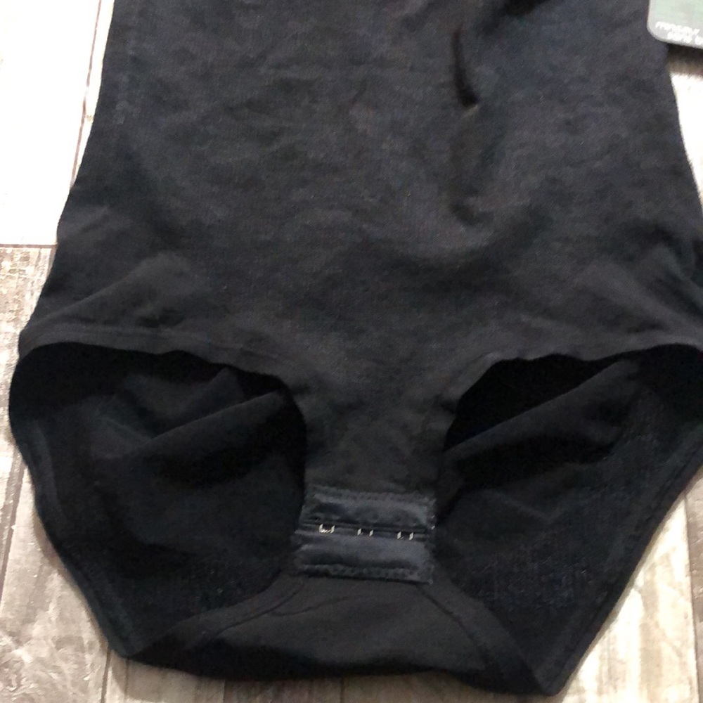 Body Beautiful Shape Me! Strapless Body Suit Shaper - Picture 5 of 8